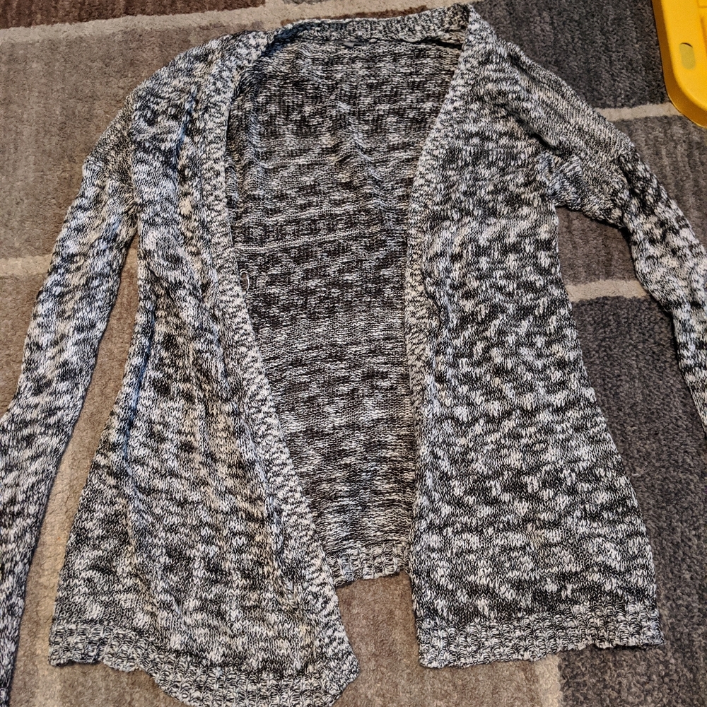 Charlotte Russe grey marked flyaway cardigan. M